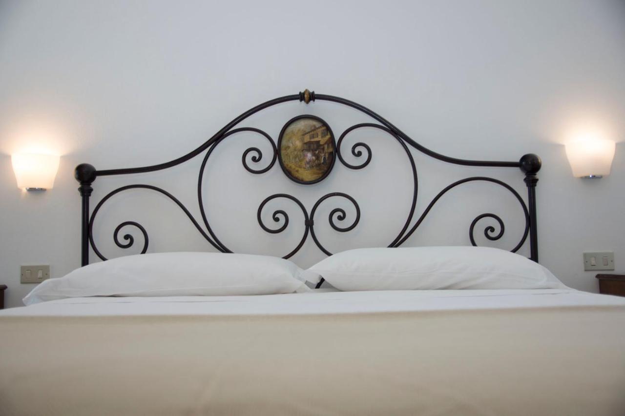 Cascina Dani Villa Agliano Terme Buitenkant foto